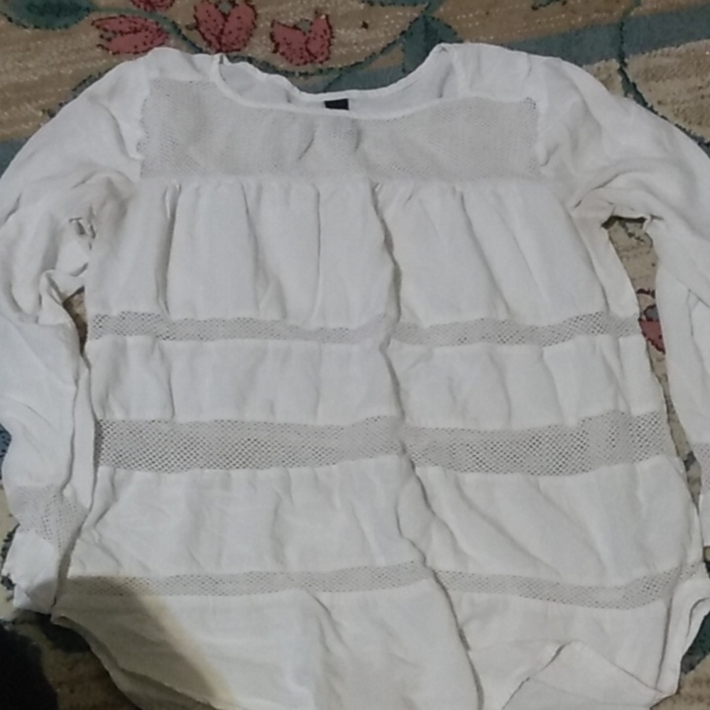 Clothes - Picture 3 of 7
